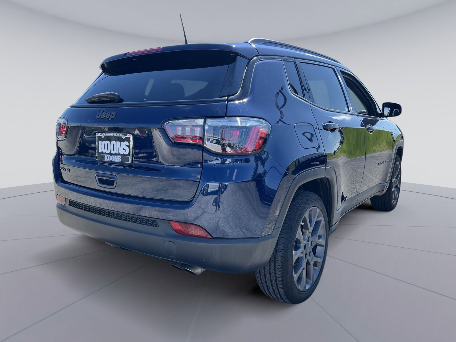 Used 2021 Jeep Compass Latitude AWD/4WD image 16