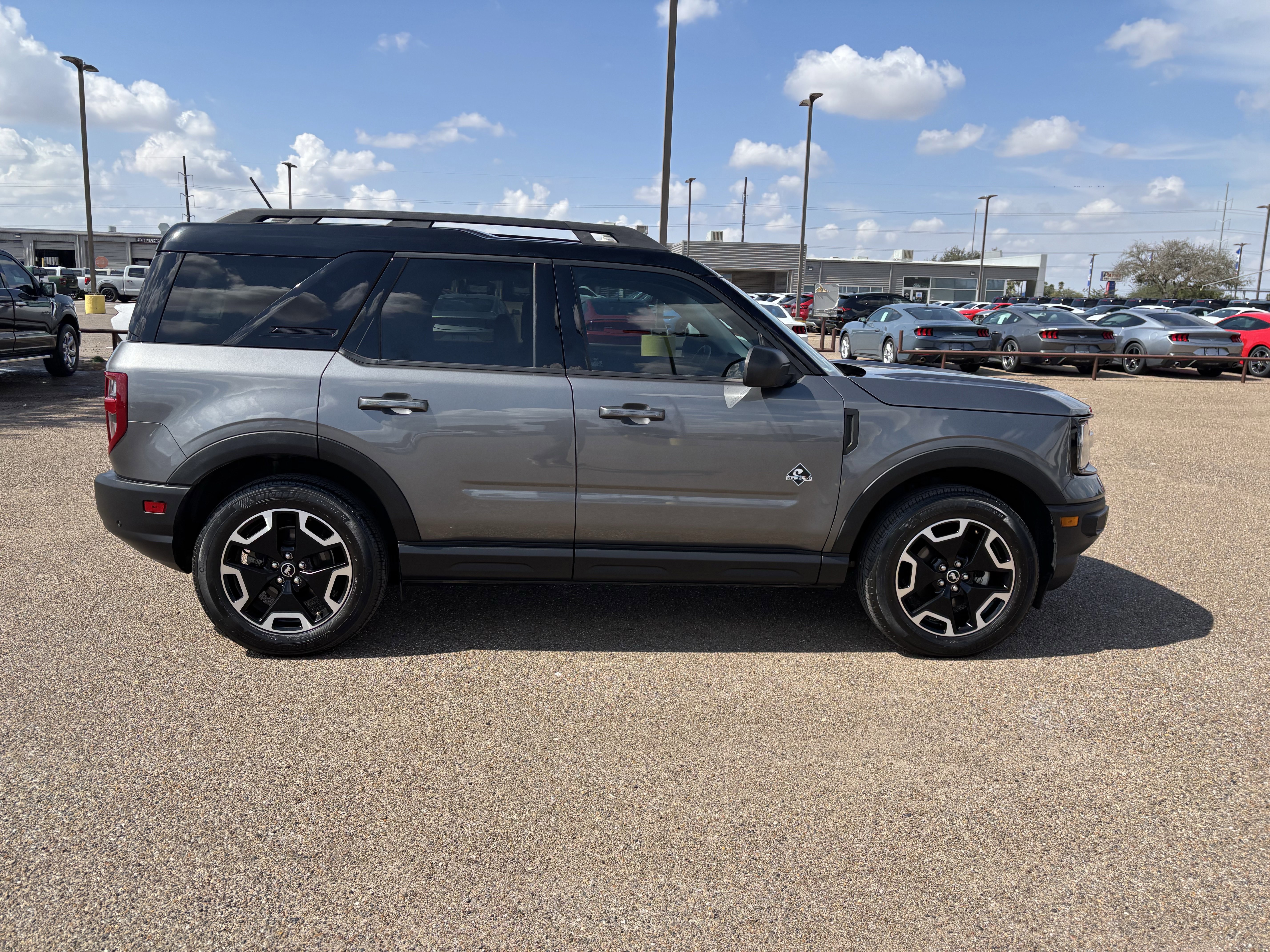Certified 2023 Ford Bronco Sport Outer Banks w/ Tech Package image 5