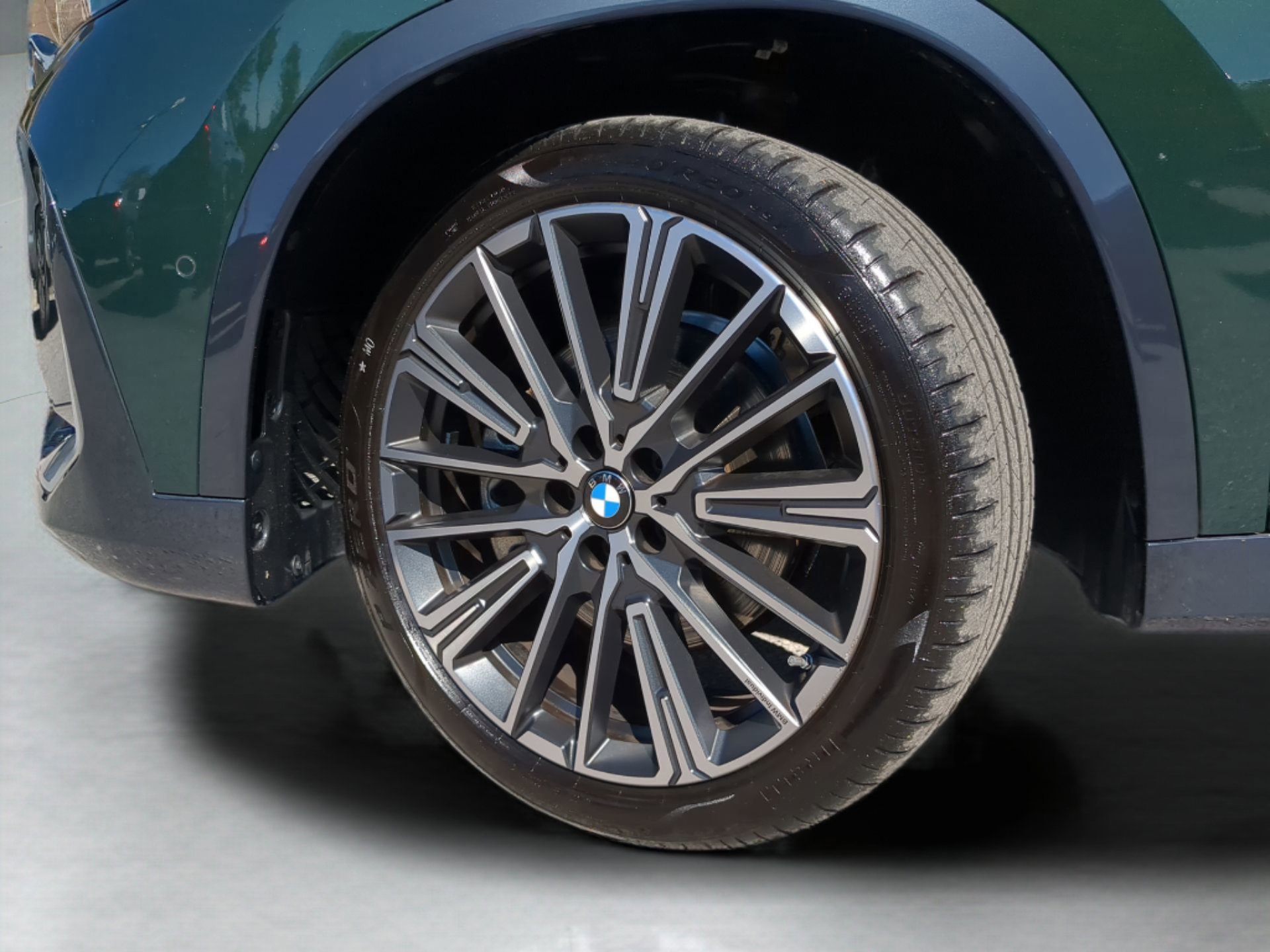 Used 2025 BMW X1 xDrive28i w/ Convenience Package image 65