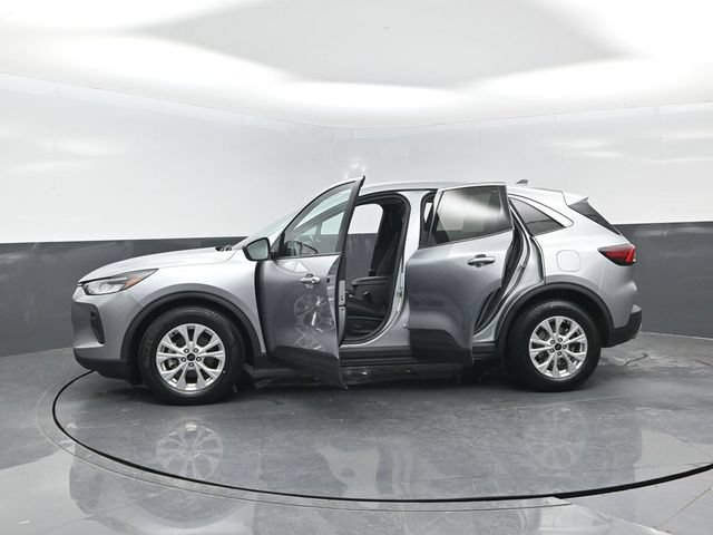 Certified 2024 Ford Escape Active FWD image 32