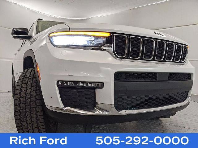 Used 2021 Jeep Grand Cherokee L Limited image 24