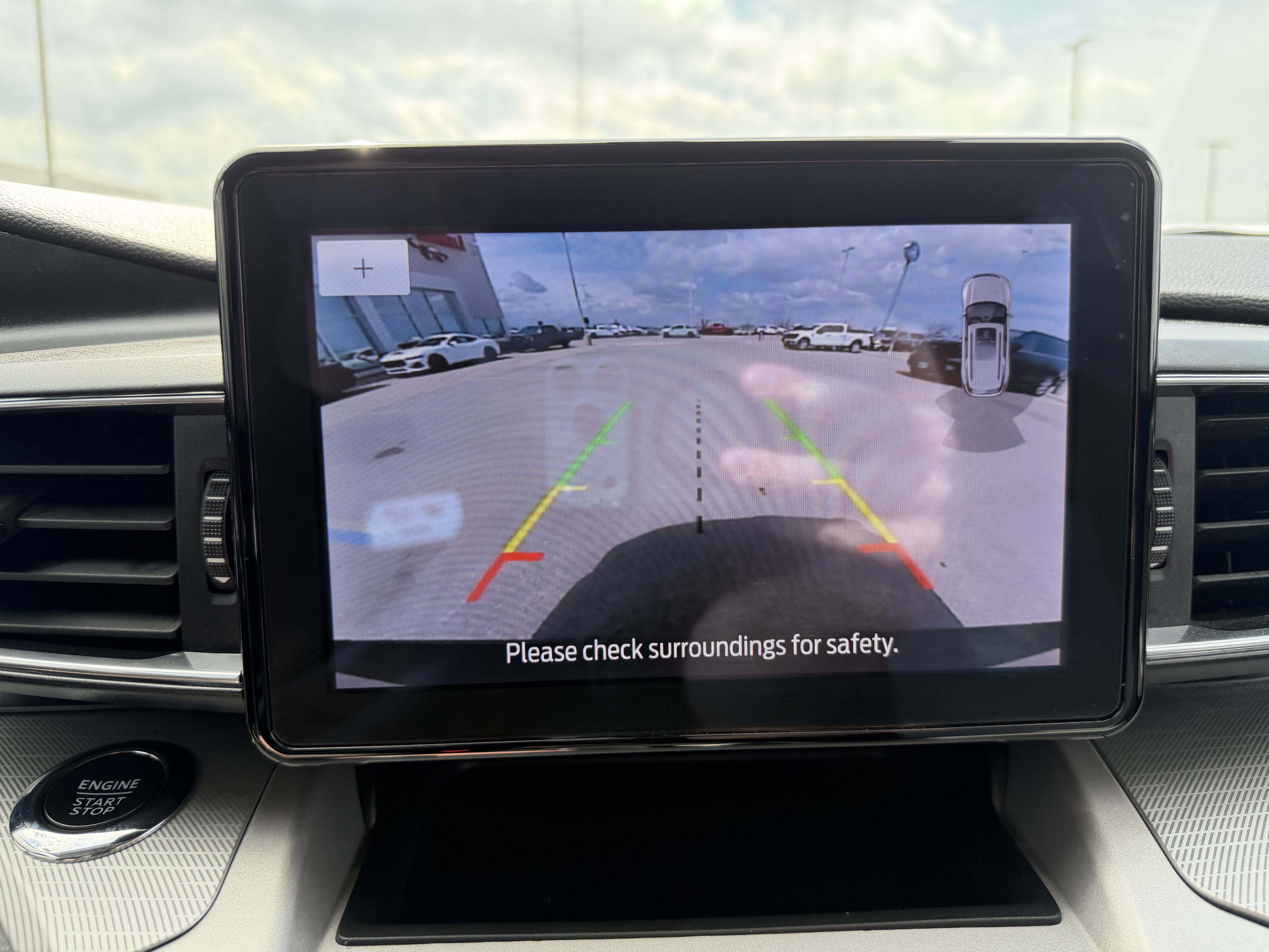 Certified 2023 Ford Explorer XLT w/ Equipment Group 202A AWD/4WD image 23