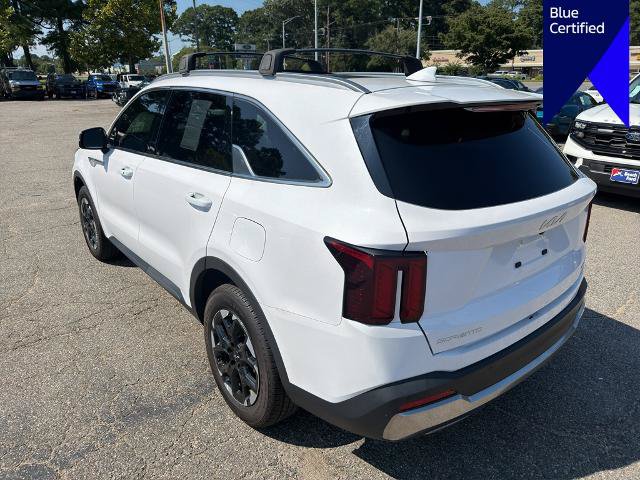 Used 2024 Kia Sorento S w/ Panoramic Sunroof Package AWD/4WD image 7