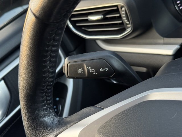 Certified 2022 Ford Explorer XLT w/ Equipment Group 202A image 34