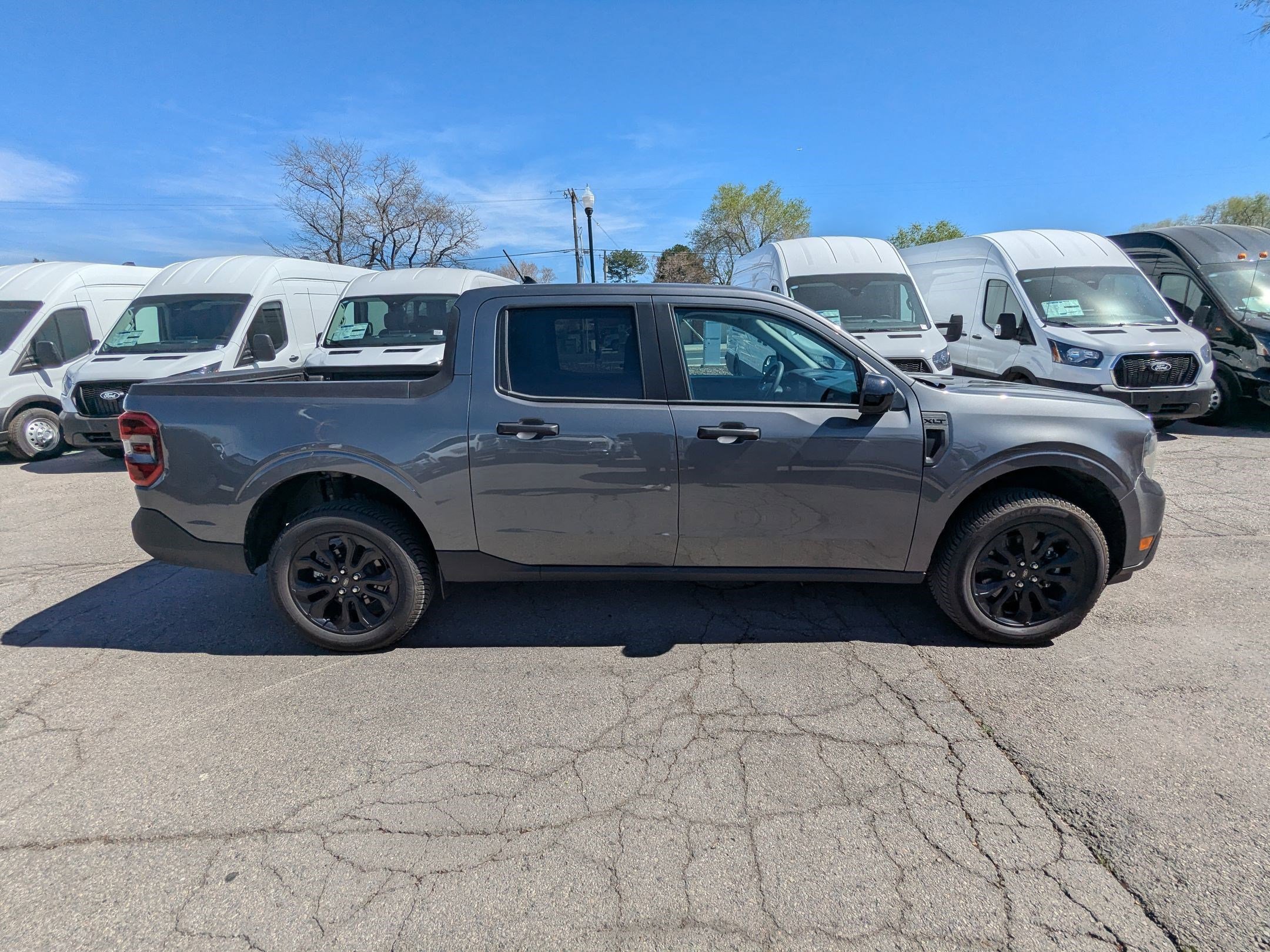 Certified 2023 Ford Maverick XLT w/ Black Appearance Package image 2