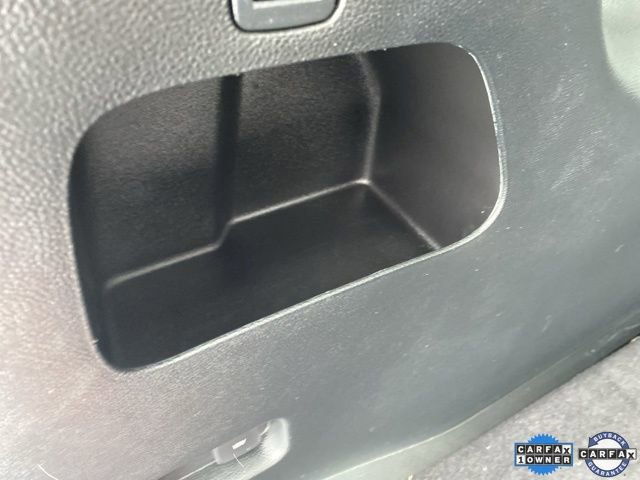 Certified 2023 Ford Edge SE w/ Black Appearance Package image 16