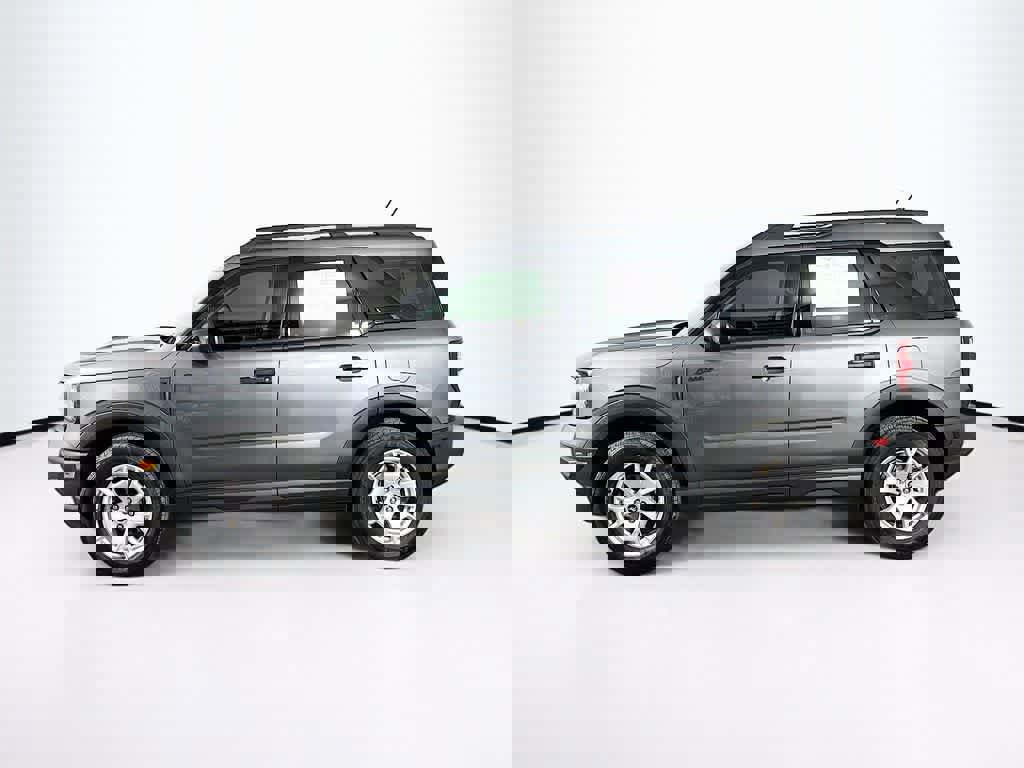 Certified 2022 Ford Bronco Sport image 3