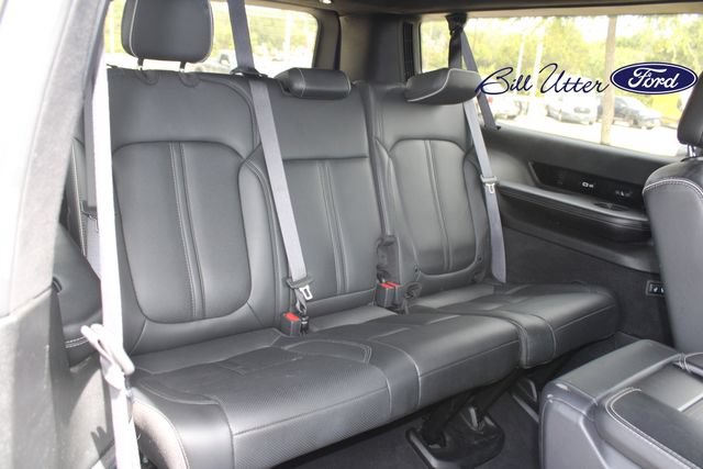 Used 2024 Jeep Grand Wagoneer L Series II w/ Quick Order Packagew 28T AWD/4WD image 13