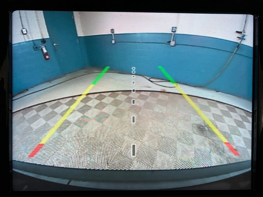 Used 2022 Jeep Cherokee Limited image 25