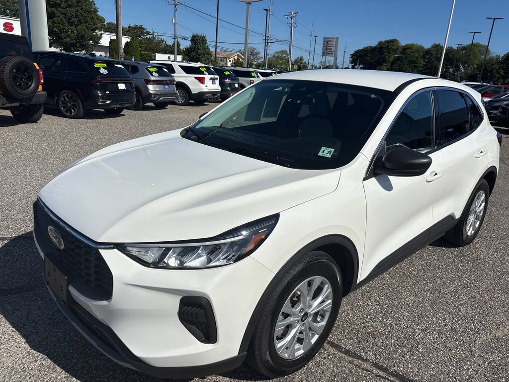 Certified 2023 Ford Escape Active FWD image 4