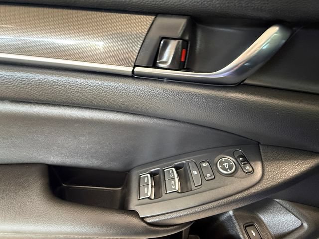 Used 2022 Honda Accord Sport image 11