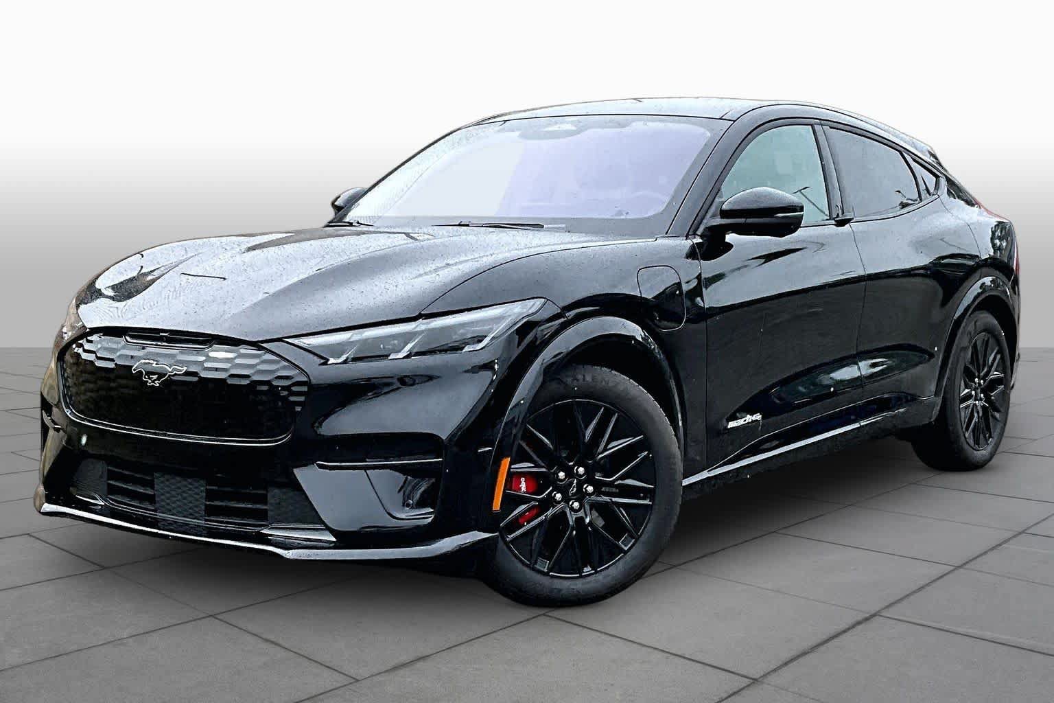 Certified 2025 Ford Mustang Mach-E Premium w/ Sport Appearance Package AWD/4WD image 38