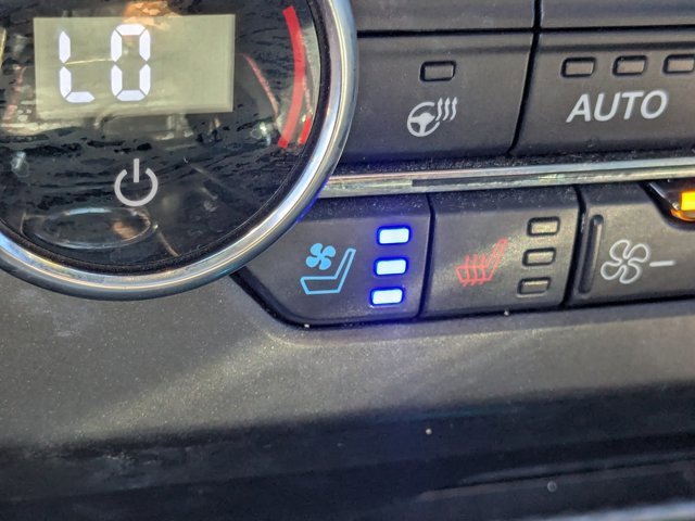 Certified 2019 Ford Expedition Limited w/ Equipment Group 303A image 26