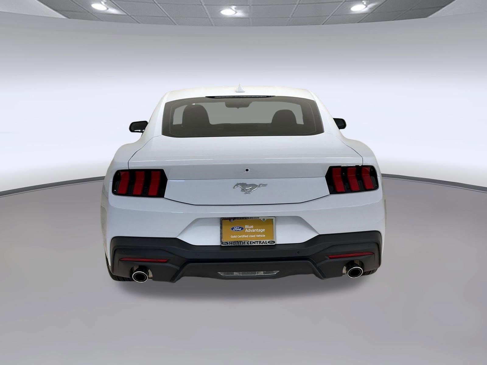 Certified 2025 Ford Mustang Coupe RWD image 10