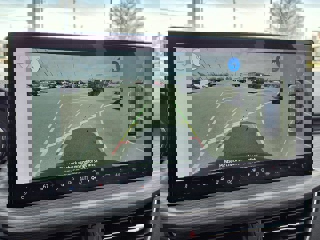 Certified 2023 Ford Escape Platinum w/ Premium Technology Package image 13