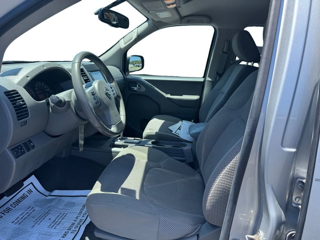 Used 2019 Nissan Frontier SV w/ Value Truck Package RWD image 9