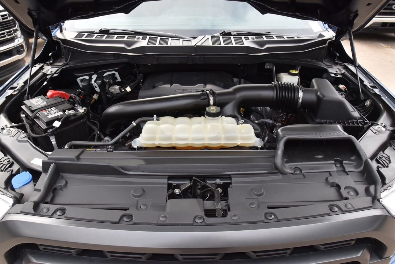 Certified 2022 Ford F150 XLT w/ Equipment Group 302A High image 40