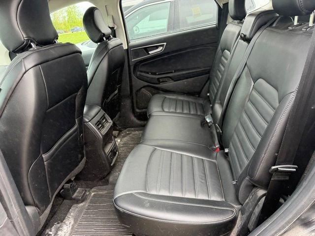Certified 2018 Ford Edge SEL w/ Equipment Group 201A AWD/4WD image 8
