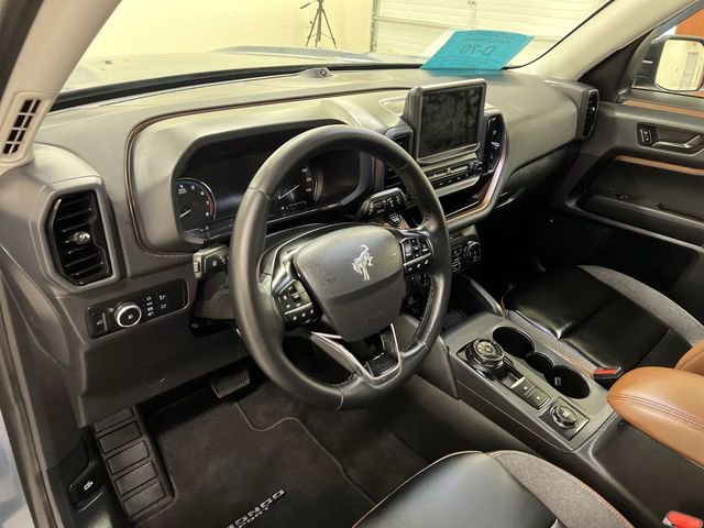 Certified 2024 Ford Bronco Sport Outer Banks w/ Tech Package AWD/4WD image 11