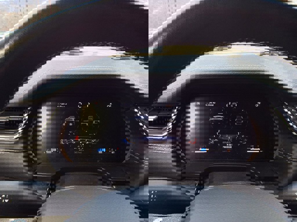 Used 2022 Jeep Grand Cherokee L Limited image 31