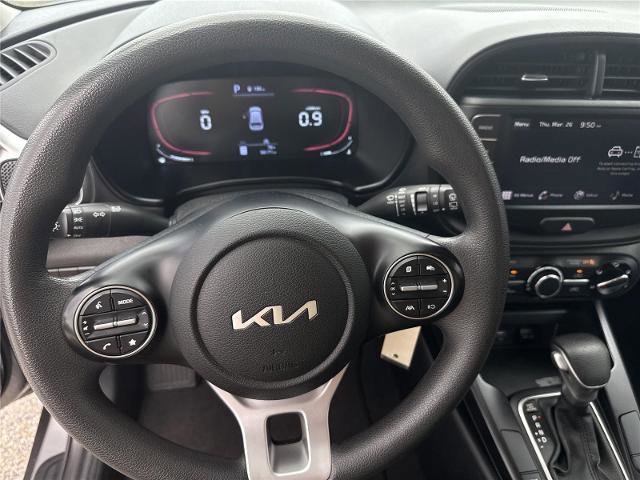 Used 2024 Kia Soul LX w/ Option Group 015 FWD image 15