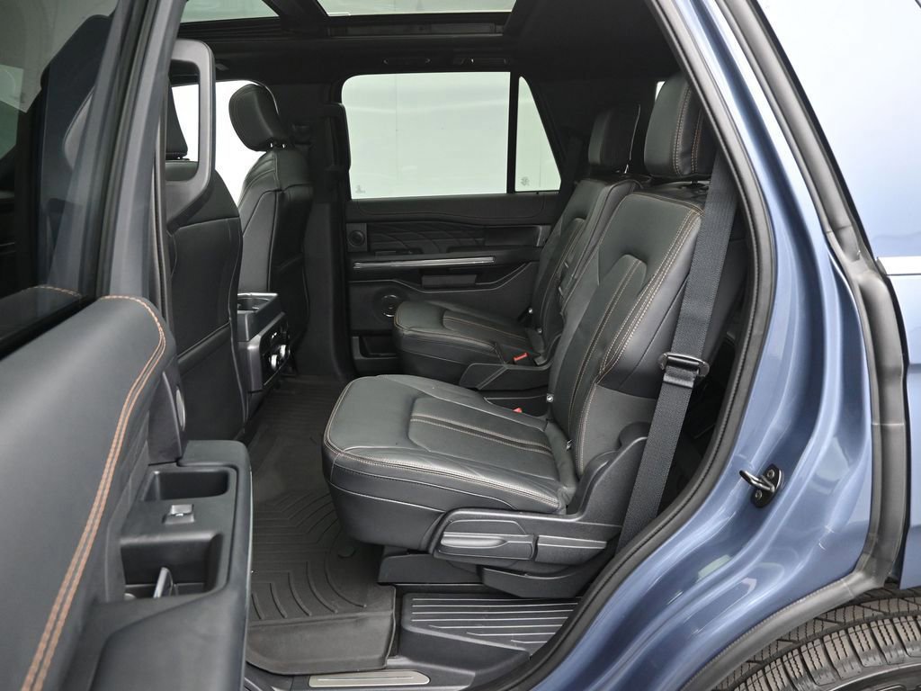 Certified 2023 Ford Expedition Platinum image 40