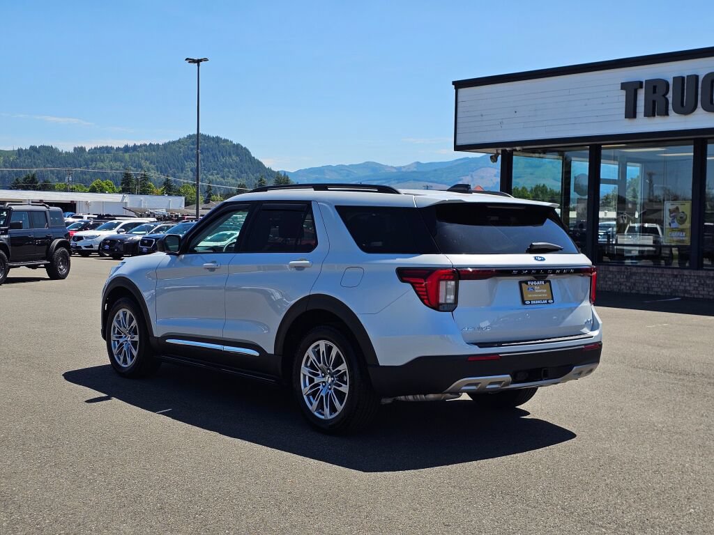 Certified 2025 Ford Explorer Active w/ Active Comfort Package AWD/4WD image 9