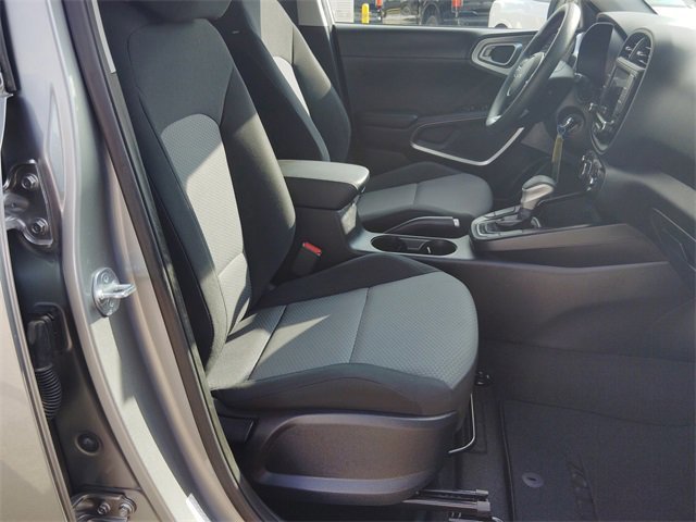 Used 2023 Kia Soul LX w/ Option Group 015 image 26