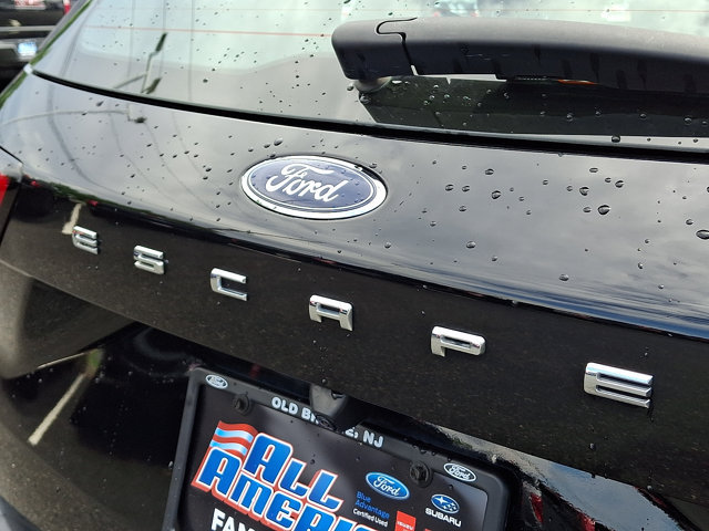 Certified 2023 Ford Escape AWD image 32