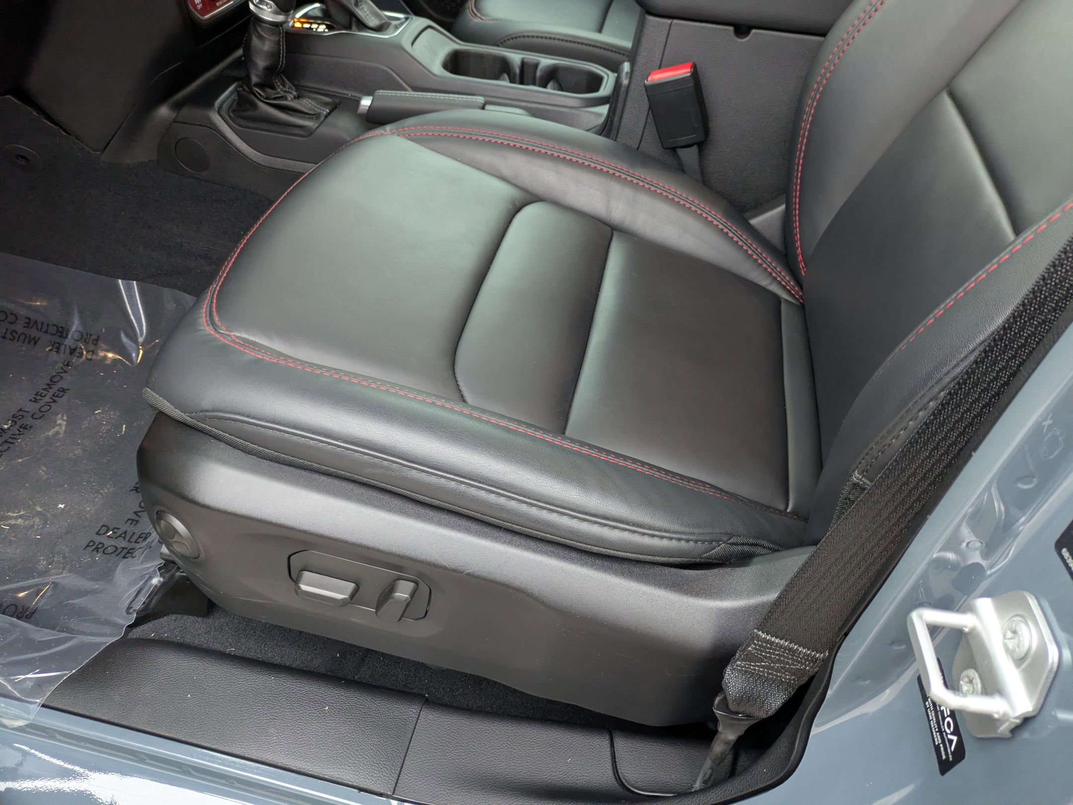 Used 2024 Jeep Gladiator Rubicon image 13