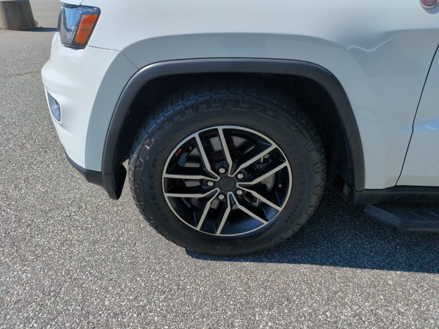 Used 2021 Jeep Grand Cherokee Trailhawk AWD/4WD image 11