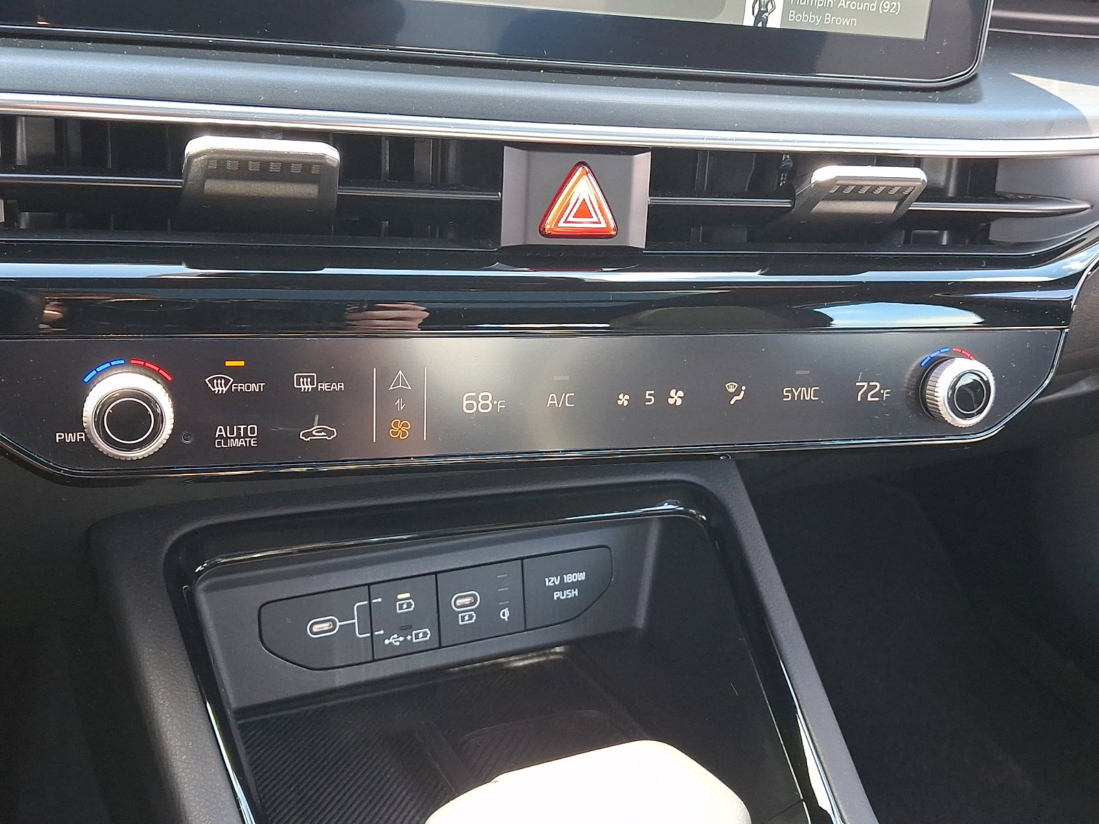 Used 2025 Kia K5 GT-Line w/ GT-Line Premium Package AWD/4WD image 23