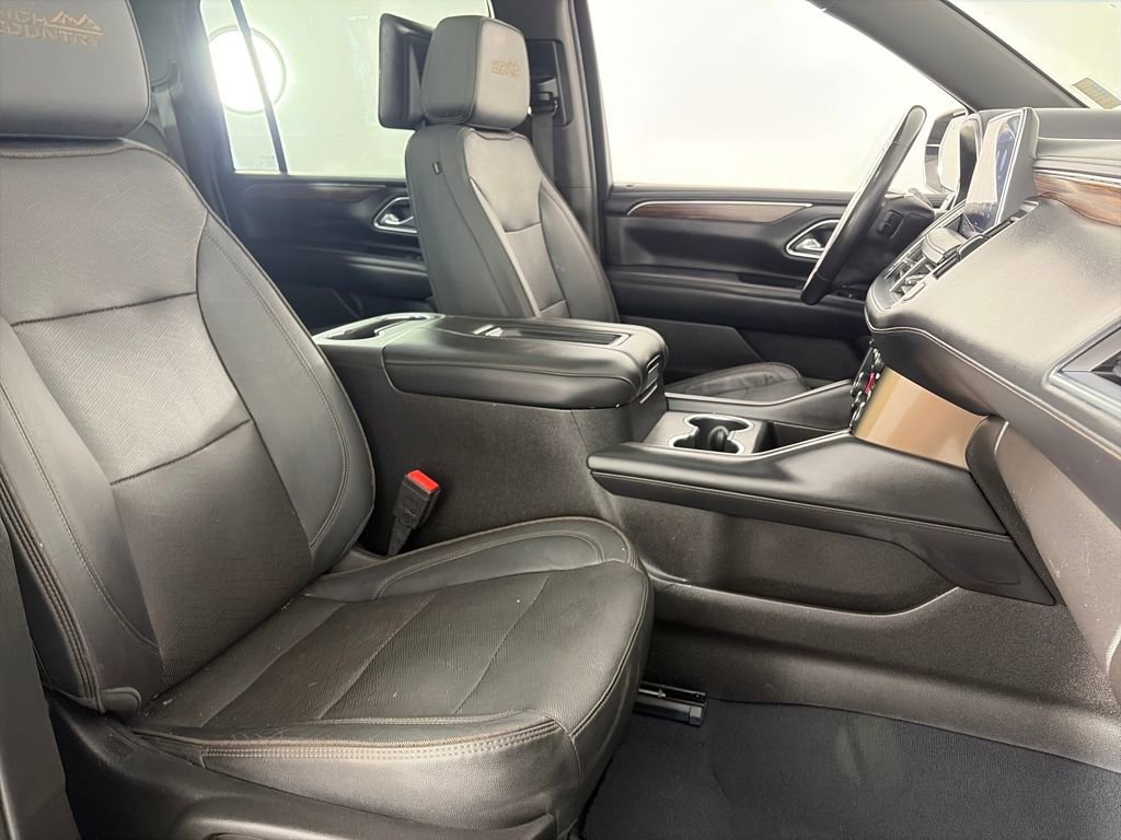 Used 2021 Chevrolet Suburban High Country image 34