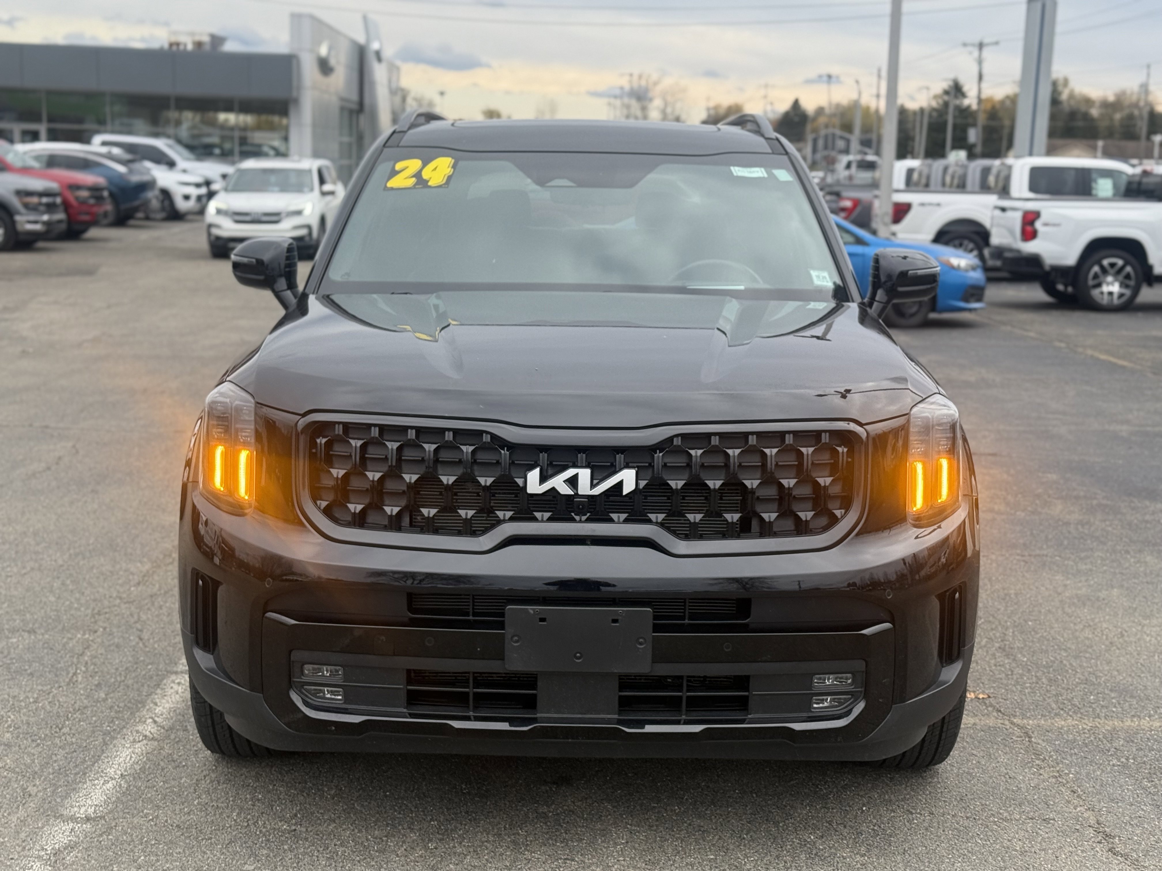 Used 2024 Kia Telluride SX Prestige X-Line image 6