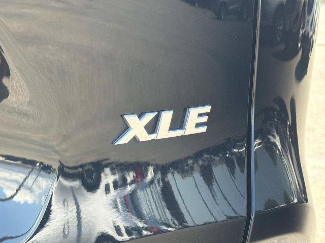 Used 2024 Toyota RAV4 XLE FWD image 9