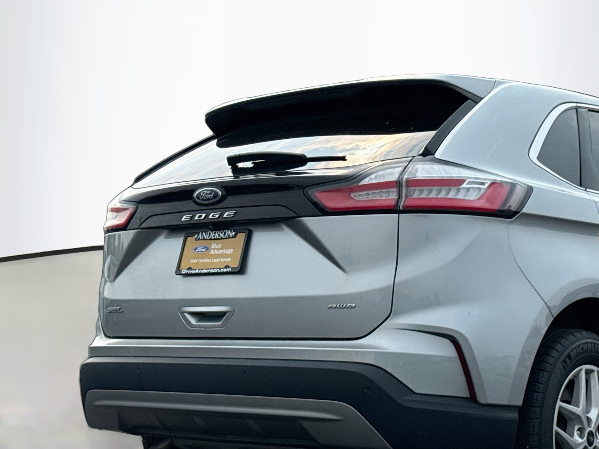 Certified 2023 Ford Edge SEL w/ Convenience Package AWD/4WD image 6