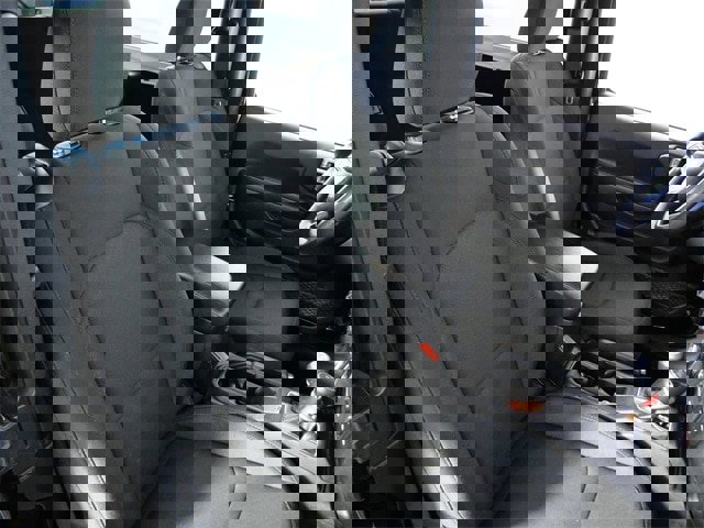 Used 2022 Jeep Wrangler Sport image 12