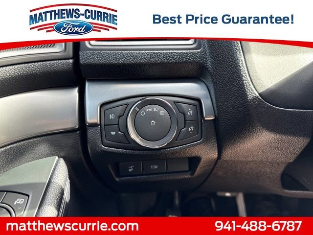 Certified 2018 Ford Explorer XLT w/ Equipment Group 202A AWD/4WD image 28