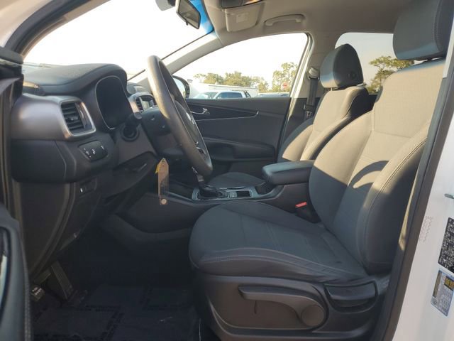 Used 2019 Kia Sorento LX image 13