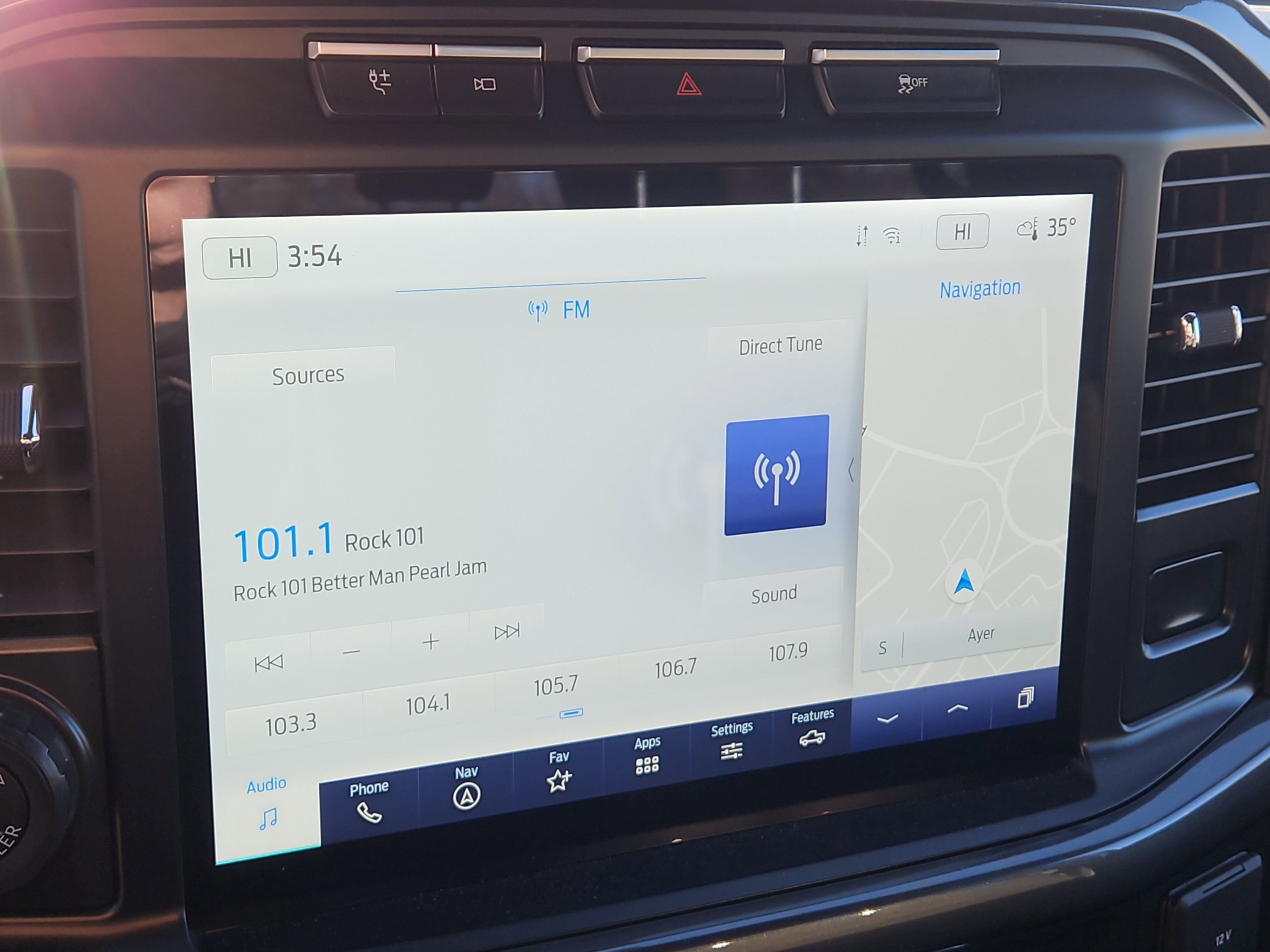 Certified 2022 Ford F150 XLT w/ Equipment Group 302A High image 29