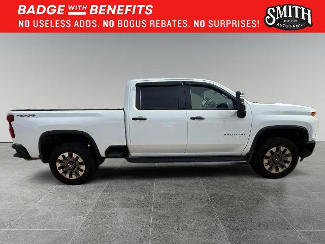 Used 2022 Chevrolet Silverado 2500 Custom w/ Custom Value Package AWD/4WD image 3
