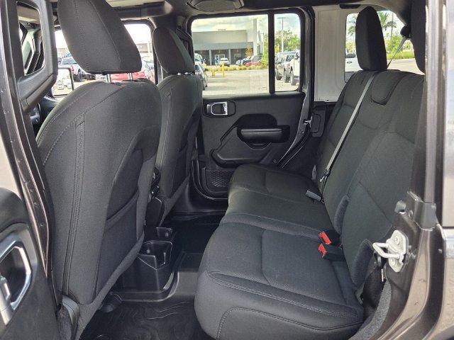 Used 2021 Jeep Wrangler Unlimited Sport AWD/4WD image 15