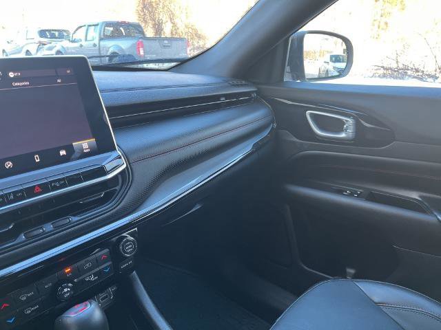 Used 2023 Jeep Compass Trailhawk image 25