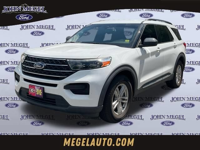 Certified 2020 Ford Explorer XLT RWD image 1