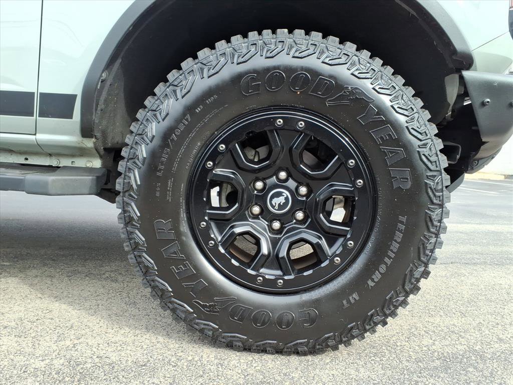 Certified 2021 Ford Bronco Wildtrak AWD/4WD image 11
