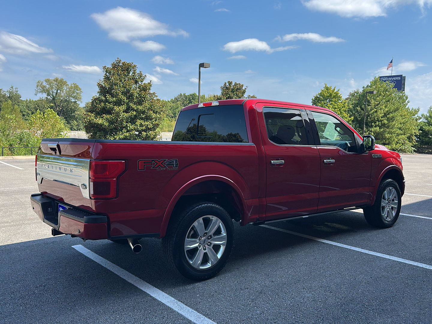 Certified 2020 Ford F150 Platinum w/ Equipment Group 701A Luxury AWD/4WD image 5