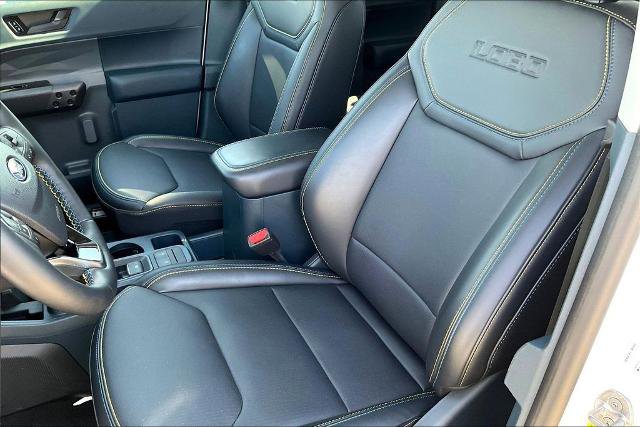 Certified 2025 Ford Maverick Lobo AWD/4WD image 22