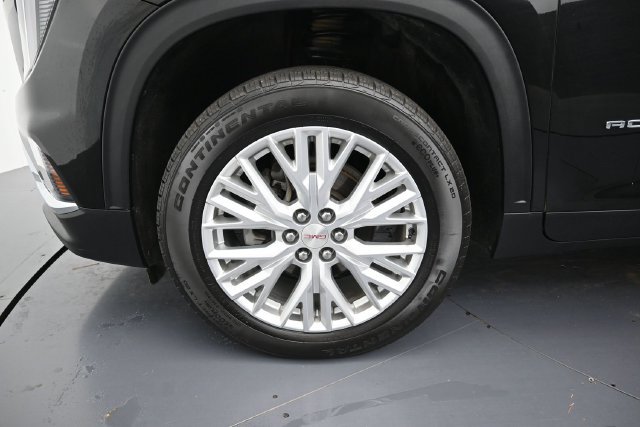 Used 2024 GMC Acadia Elevation FWD image 9