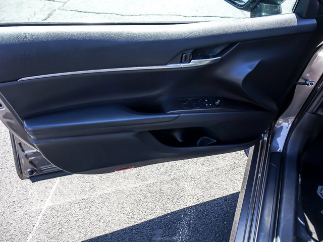 Used 2023 Toyota Camry LE FWD image 14