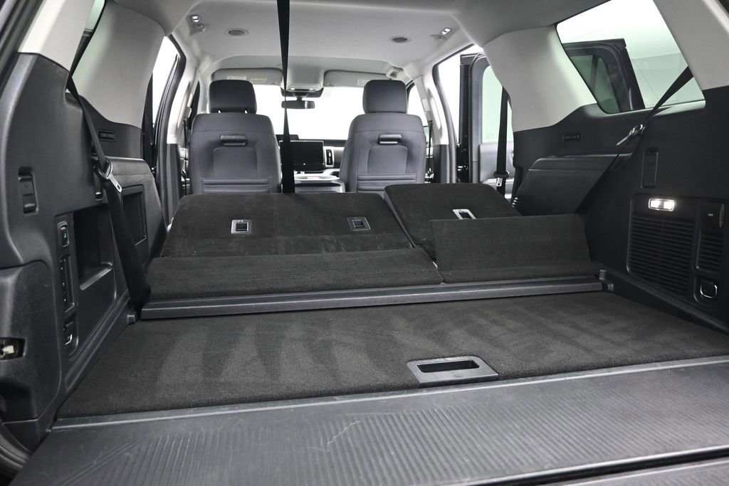 Certified 2025 Ford Expedition Active AWD/4WD image 25